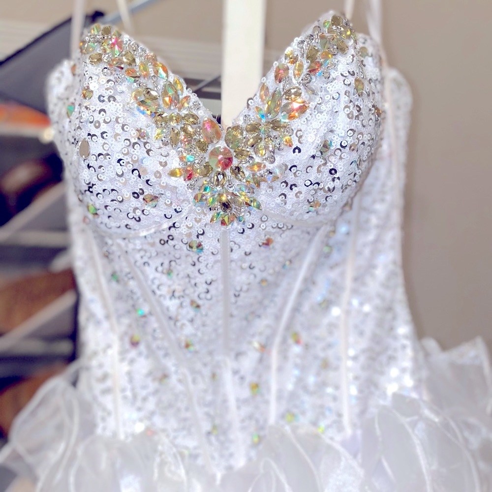 NWT Cinderella Brand White Formal Dress Size 4
